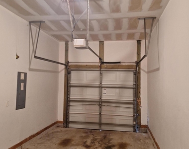 7061 Snowy Canyon Drive - Photo Thumbnail 16
