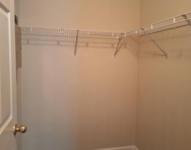 7061 Snowy Canyon Drive - Photo Thumbnail 12