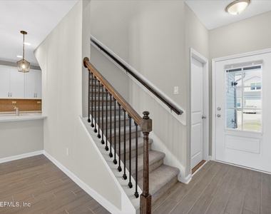 698 Cherry Elm Drive - Photo Thumbnail 6
