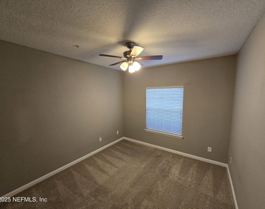 575 Oakleaf Plantation Parkway - Photo Thumbnail 21