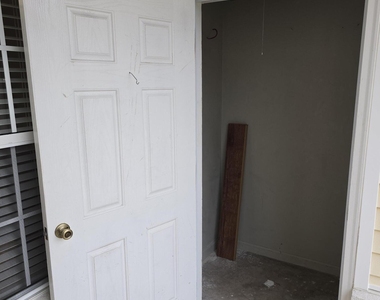575 Oakleaf Plantation Parkway - Photo Thumbnail 27