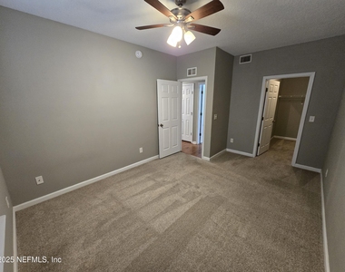 575 Oakleaf Plantation Parkway - Photo Thumbnail 19