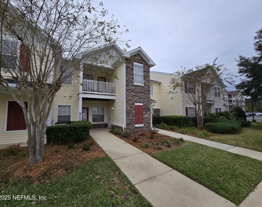 575 Oakleaf Plantation Parkway - Photo Thumbnail 1
