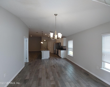 208 Midway Park Drive - Photo Thumbnail 32