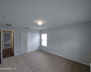 208 Midway Park Drive - Photo Thumbnail 21