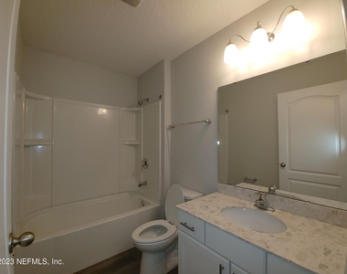 208 Midway Park Drive - Photo Thumbnail 22