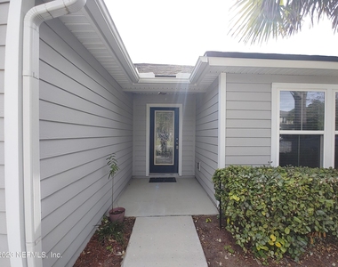 208 Midway Park Drive - Photo Thumbnail 3