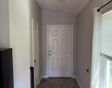 1189 Summer Bluff Road - Photo Thumbnail 5