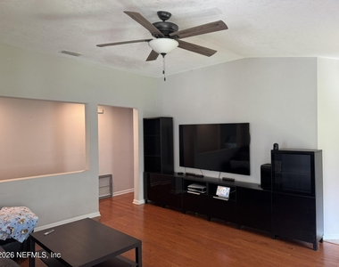 1189 Summer Bluff Road - Photo Thumbnail 8