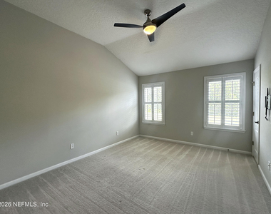 6131 Bartram Village Drive - Photo Thumbnail 7