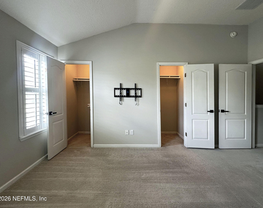 6131 Bartram Village Drive - Photo Thumbnail 5
