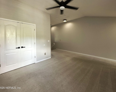 6131 Bartram Village Drive - Photo Thumbnail 10