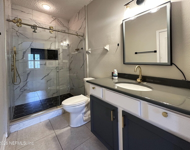 6131 Bartram Village Drive - Photo Thumbnail 8
