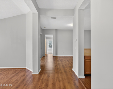 6377 Island Forest Drive - Photo Thumbnail 3