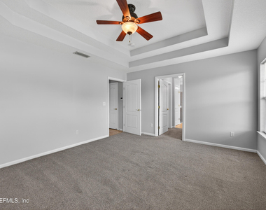 6377 Island Forest Drive - Photo Thumbnail 17