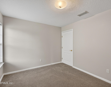 6377 Island Forest Drive - Photo Thumbnail 25