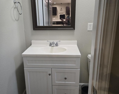 615 Luna Court - Photo Thumbnail 21