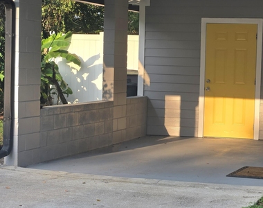615 Luna Court - Photo Thumbnail 11