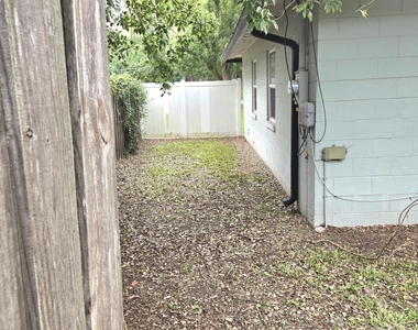 615 Luna Court - Photo Thumbnail 19