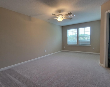 12880 Josslyn Lane - Photo Thumbnail 9