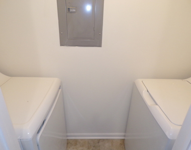 1380 Cunat Court - Photo Thumbnail 22