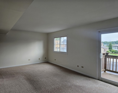 833 Village Quarter Road - Photo Thumbnail 3
