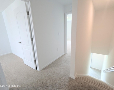 213 Tidal Beach Ave Avenue - Photo Thumbnail 29