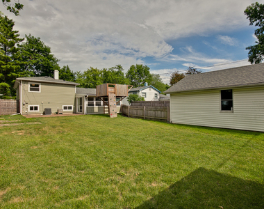 648 N Greenview Avenue - Photo Thumbnail 35