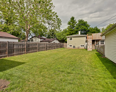 648 N Greenview Avenue - Photo Thumbnail 34
