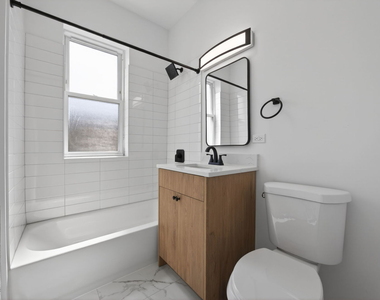 6509 N Leavitt Avenue - Photo Thumbnail 7