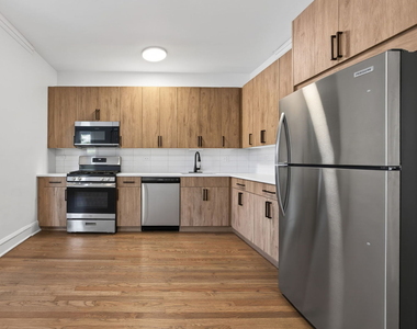 6509 N Leavitt Avenue - Photo Thumbnail 1