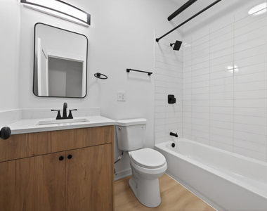 2156 W Arthur Avenue - Photo Thumbnail 7