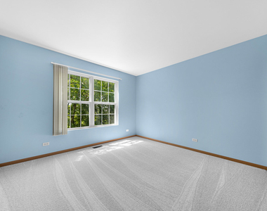 959 Ellsworth Drive - Photo Thumbnail 6