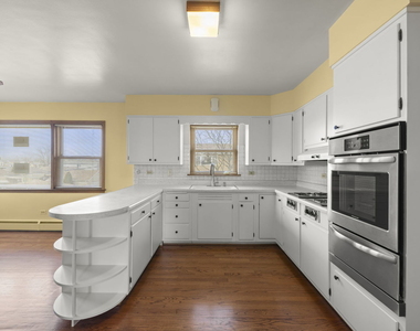 6401 W 52nd Street - Photo Thumbnail 2