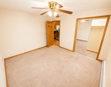 1124 Dunlop Avenue - Photo Thumbnail 20