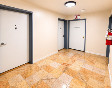 1124 Dunlop Avenue - Photo Thumbnail 8