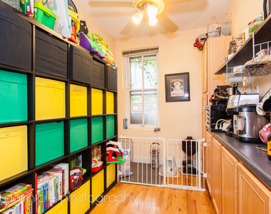 1533 W Leland Avenue - Photo Thumbnail 7