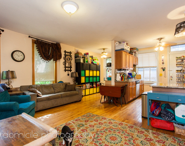 1533 W Leland Avenue - Photo Thumbnail 2