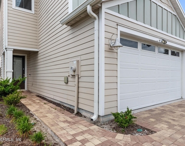 467 Rum Runner Way - Photo Thumbnail 1