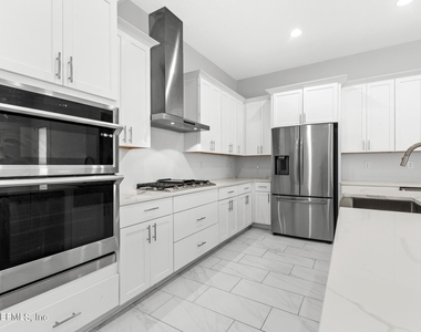 467 Rum Runner Way - Photo Thumbnail 5