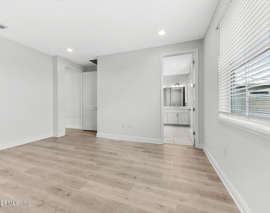 467 Rum Runner Way - Photo Thumbnail 15