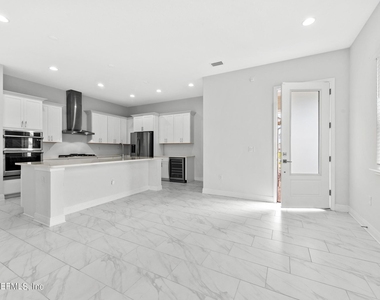 467 Rum Runner Way - Photo Thumbnail 2