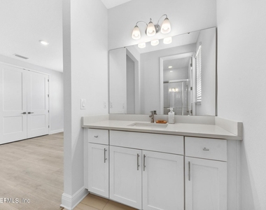 467 Rum Runner Way - Photo Thumbnail 18