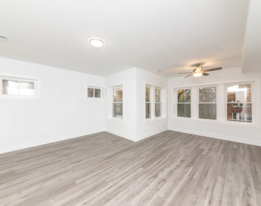 4616 N Monticello Avenue - Photo Thumbnail 1