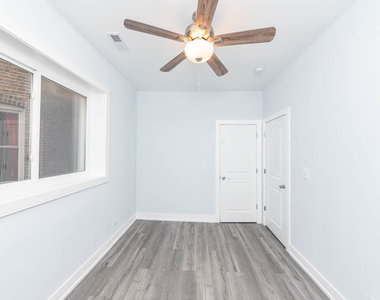 4616 N Monticello Avenue - Photo Thumbnail 14