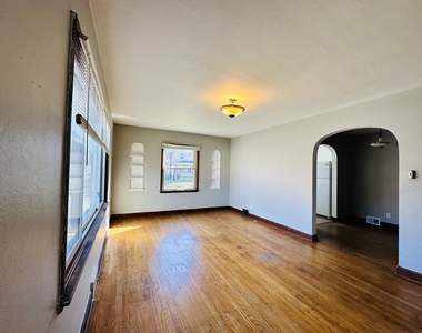 1195 27th Street - Photo Thumbnail 2