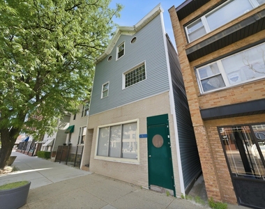 4541 N Western Avenue - Photo Thumbnail 2