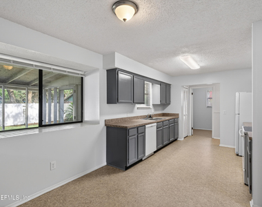 516 Penman Road - Photo Thumbnail 13