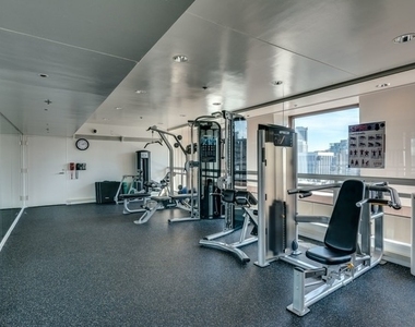 161 E Chicago Avenue - Photo Thumbnail 10