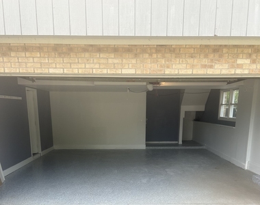47 W Stone Avenue - Photo Thumbnail 18